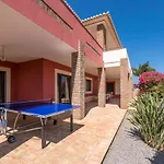 Casa Trafford.