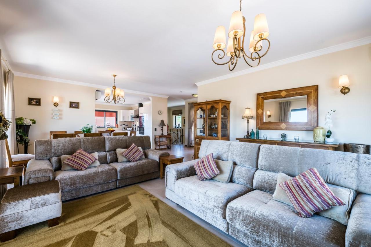Casa Trafford. Villa